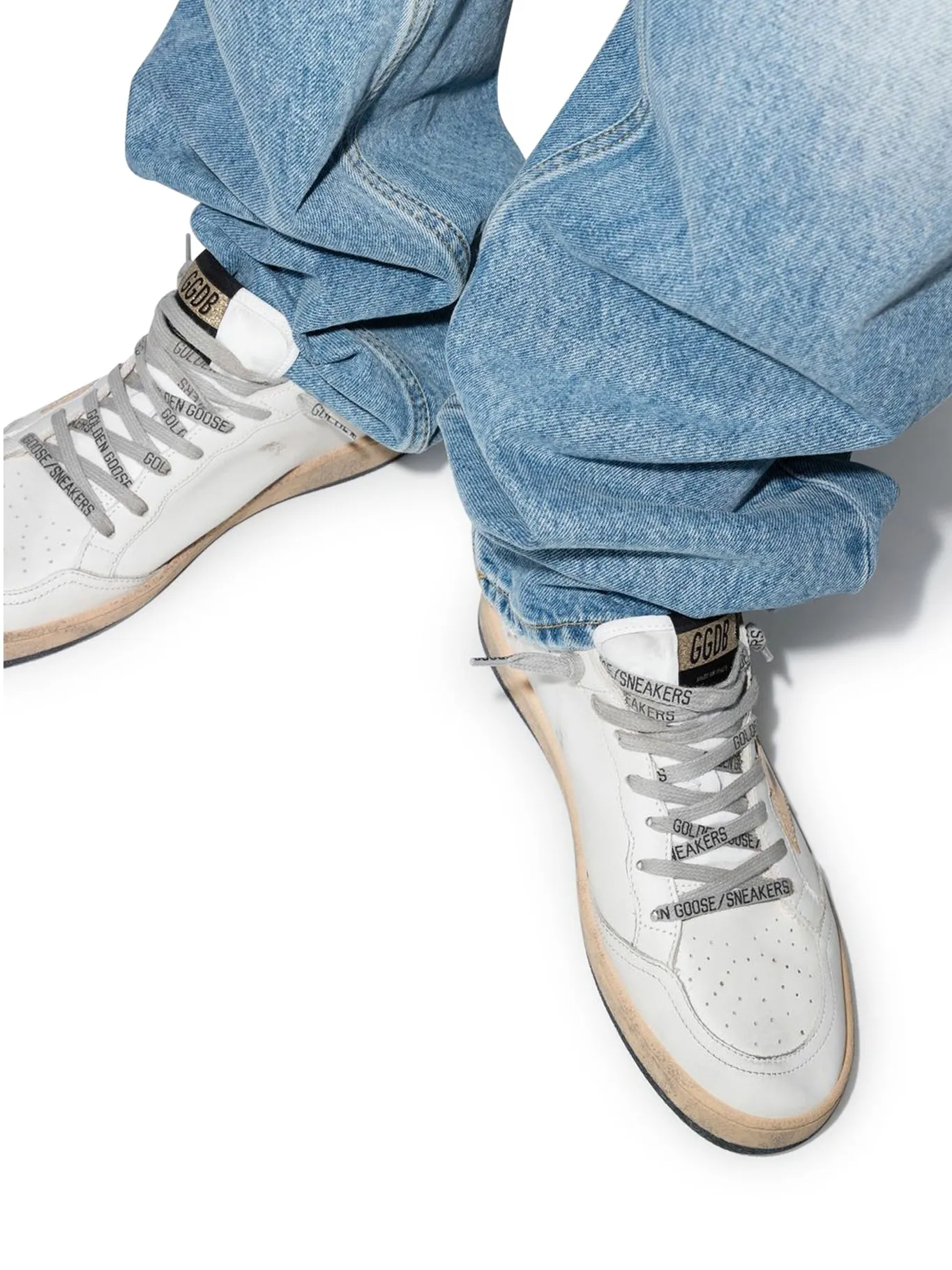 Sure! Here is an optimized title for the e-commerce product ballstar sneakers:

Mens Lightweight Basketball Sneakers - Stylish Performance Trainers with Breathable Mesh for Enhanced Comfort and Support

Feel free to adjust any specific features or target audience as needed!