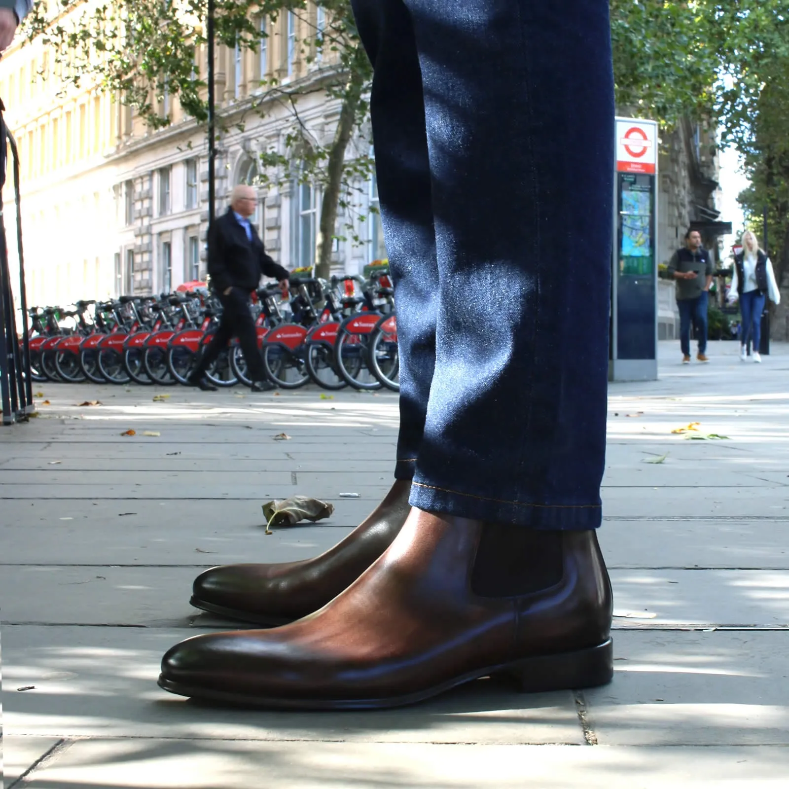 Stylish Brown Eastwood Chelsea Boots with Durable Vibram Sole