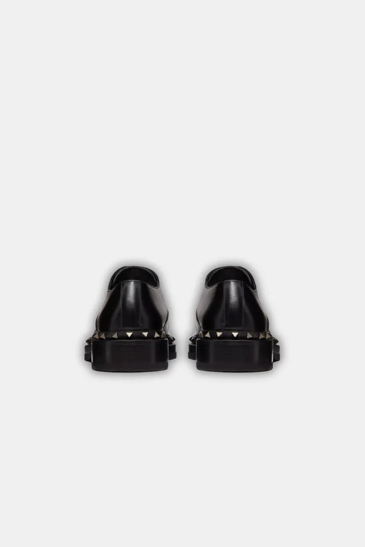 Low Black Lace-Up With Studs