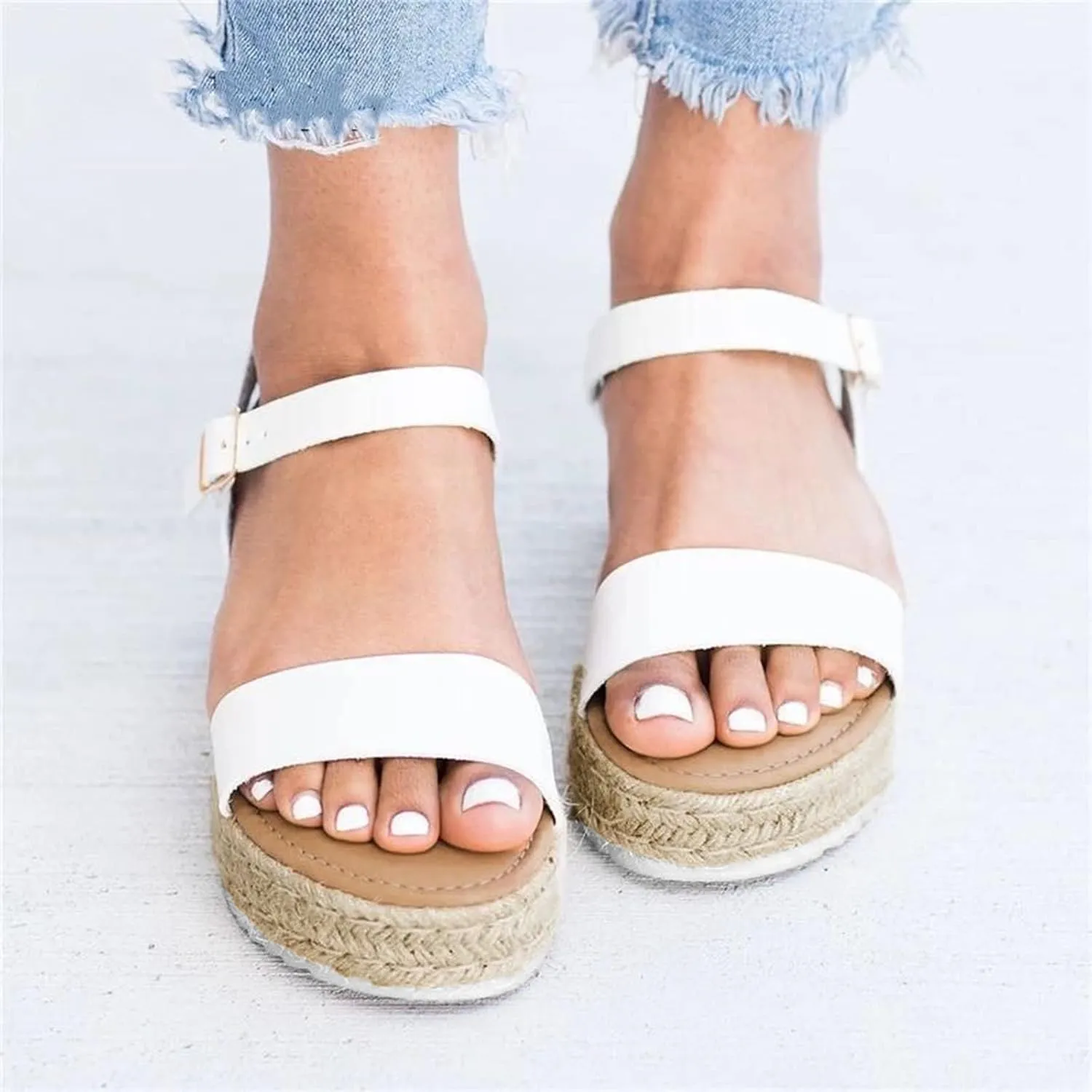 Orthopedic Sandals for Women Flats Leather Platform with Arch Support Summer All Day Walking Casual Sandal
