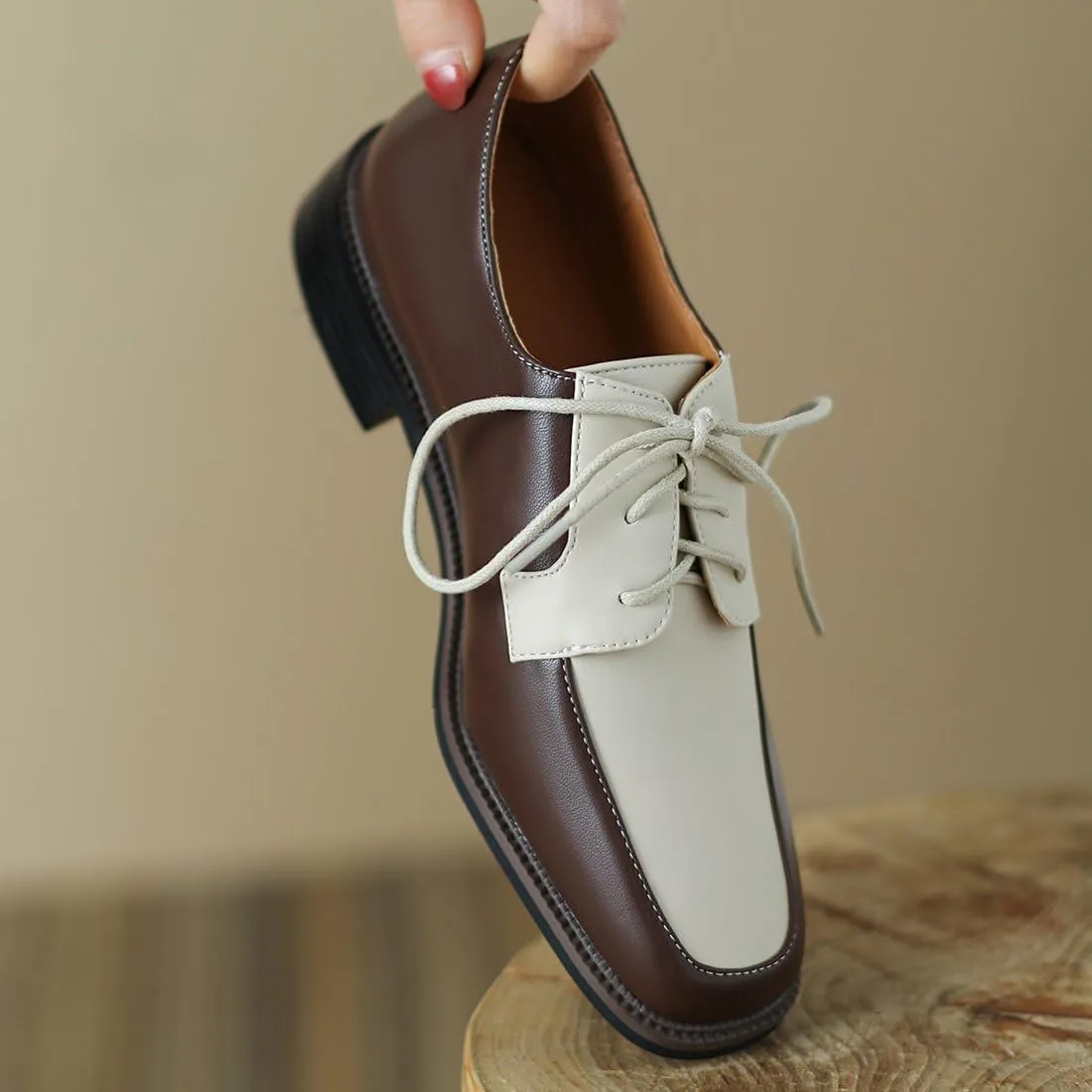 Two Tone Oxfords for Women, Round Toe Lace Up Low Heel Dress Shoes