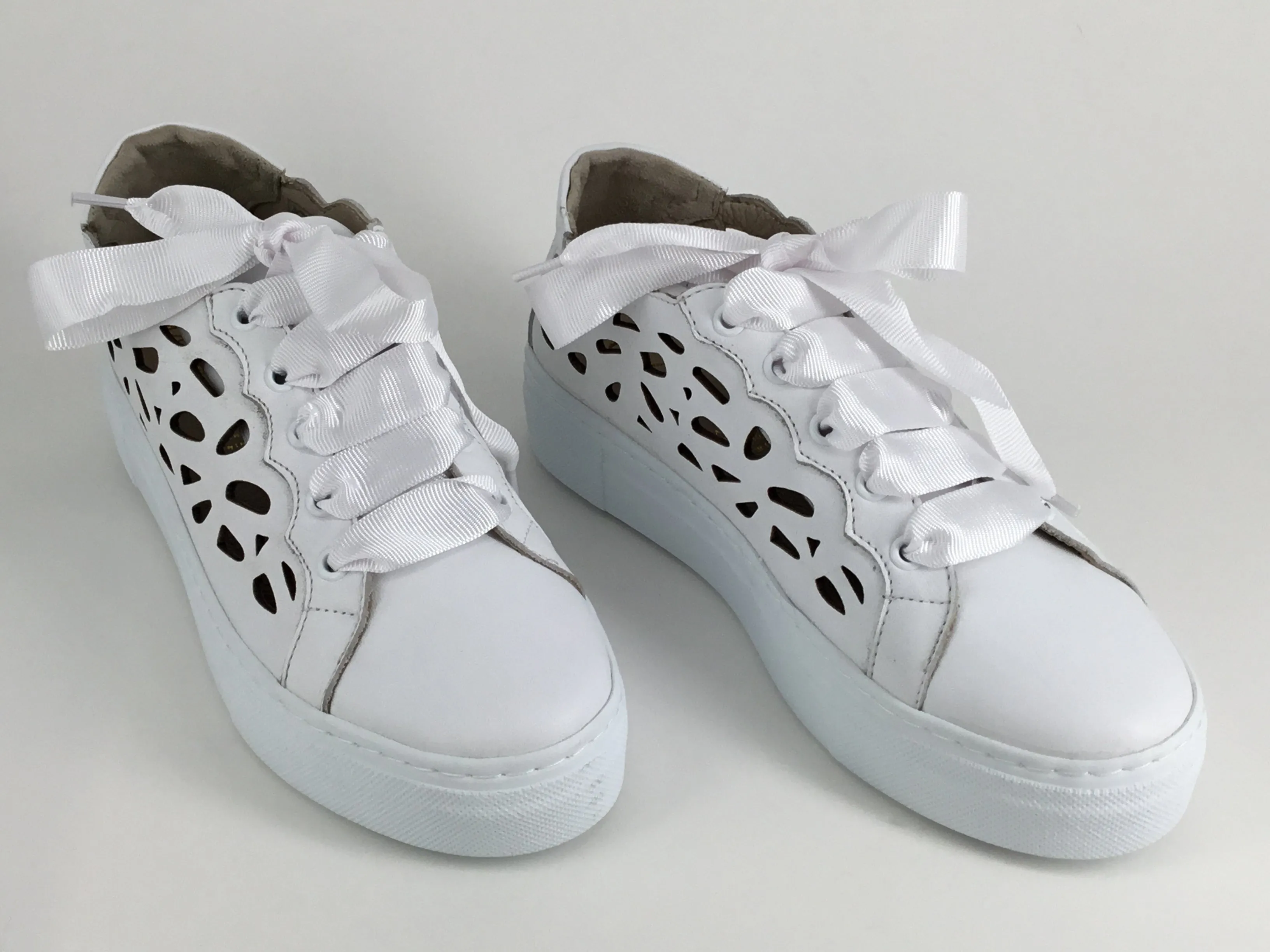 Wave Beau available in 3 colours